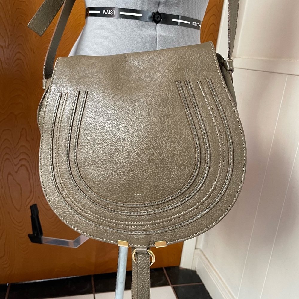 EUC Chloe Chic Taupe Leather Saddle Bag